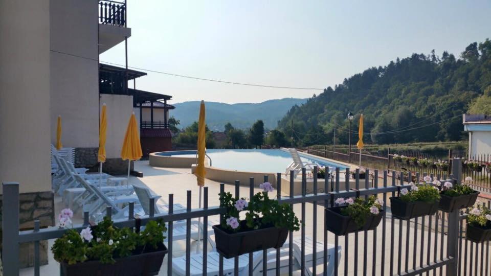 Tryavna Lake Hotel & Spa Kültér fotó