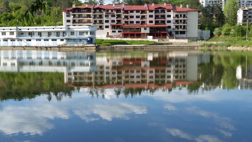 Tryavna Lake Hotel & Spa Kültér fotó