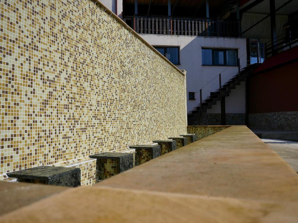 Tryavna Lake Hotel & Spa Kültér fotó