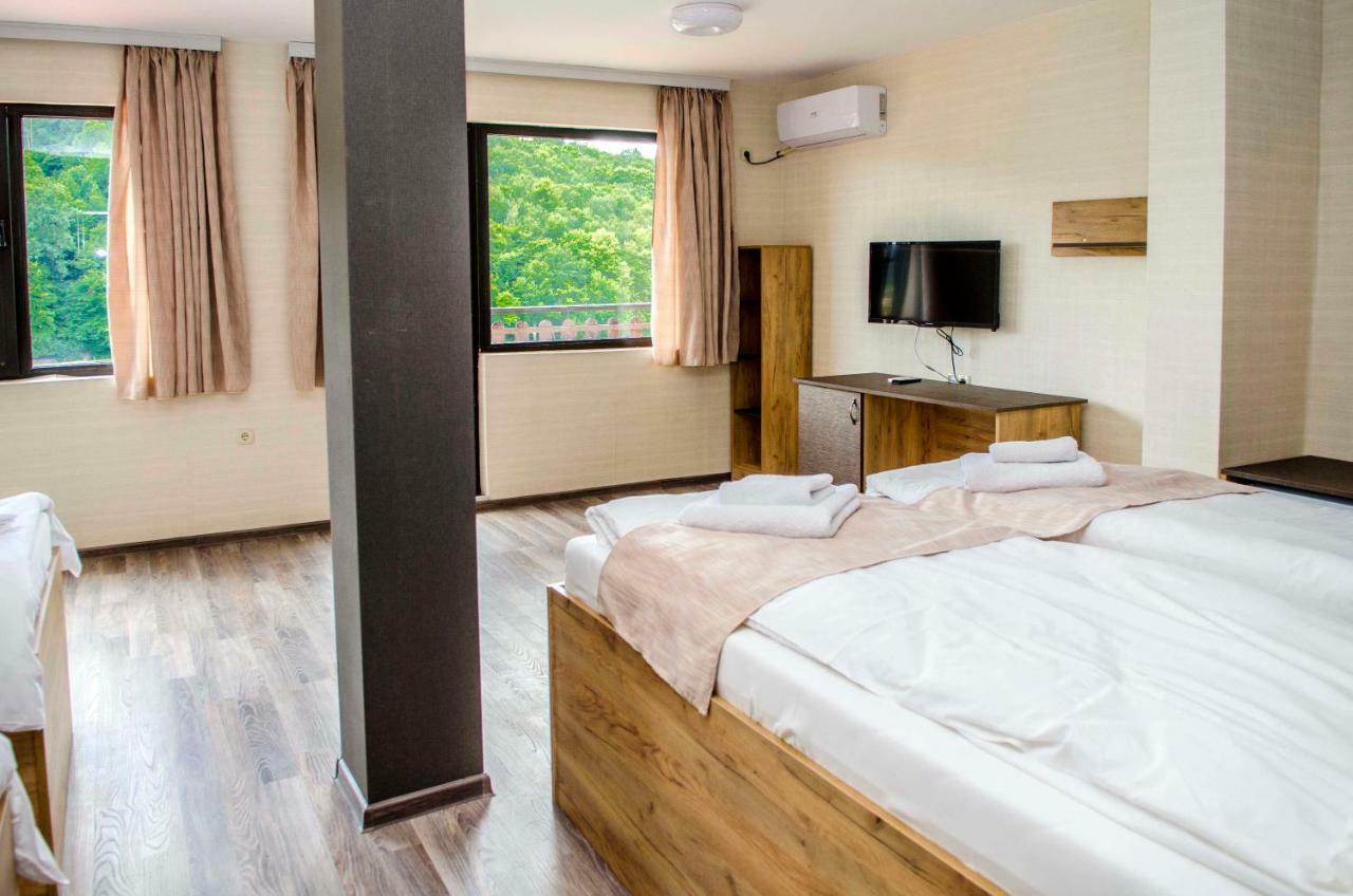 Tryavna Lake Hotel & Spa Kültér fotó
